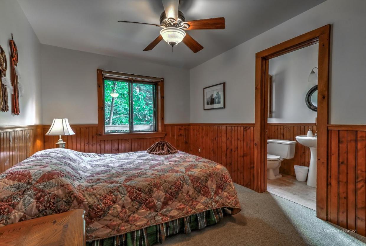 Magnolia Streamside Resort Canadensis Exterior photo